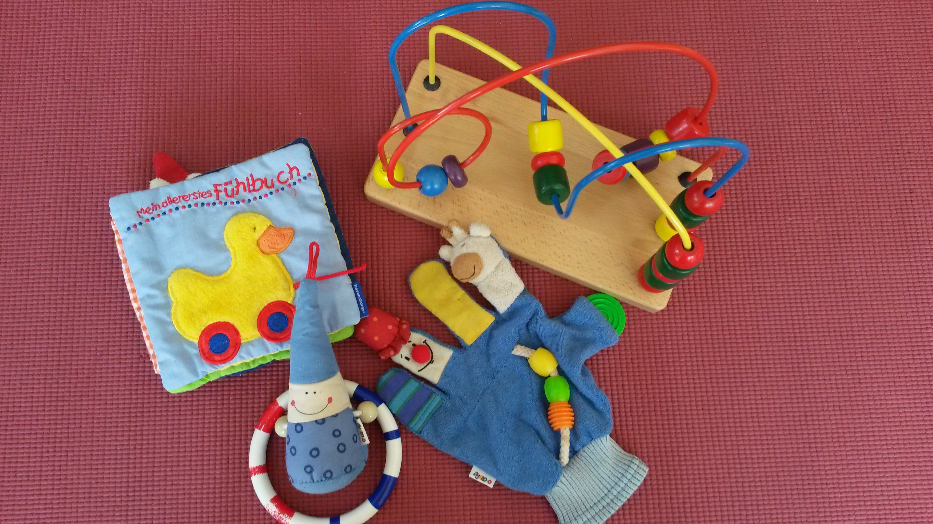 rossmann spielzeug baby Die 10 besten Spielzeuge für Babys von 0 bis 12 Monate - Milchzwerge.de